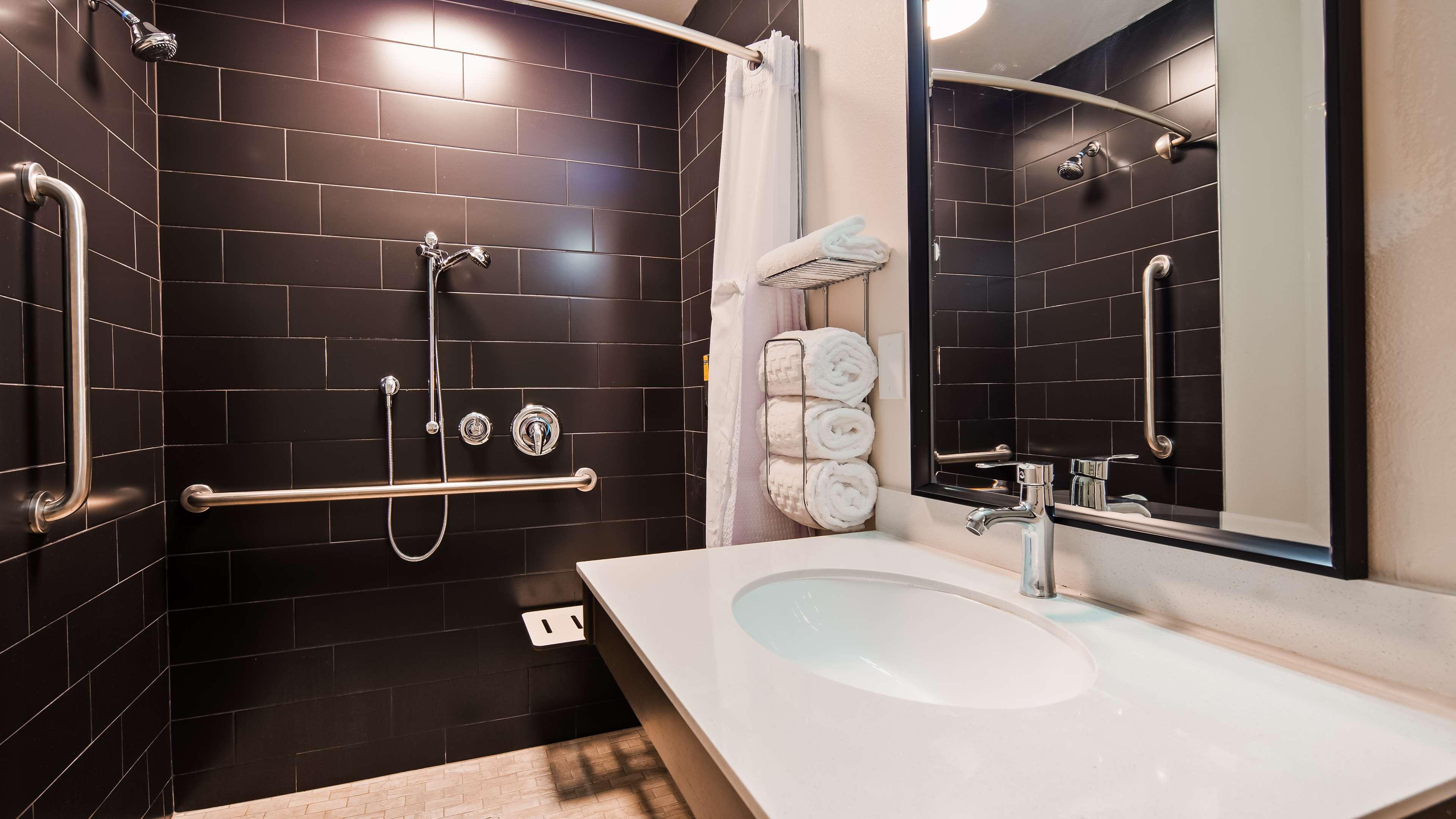 Best Western Plus New Barstow Inn & Suites Ngoại thất bức ảnh