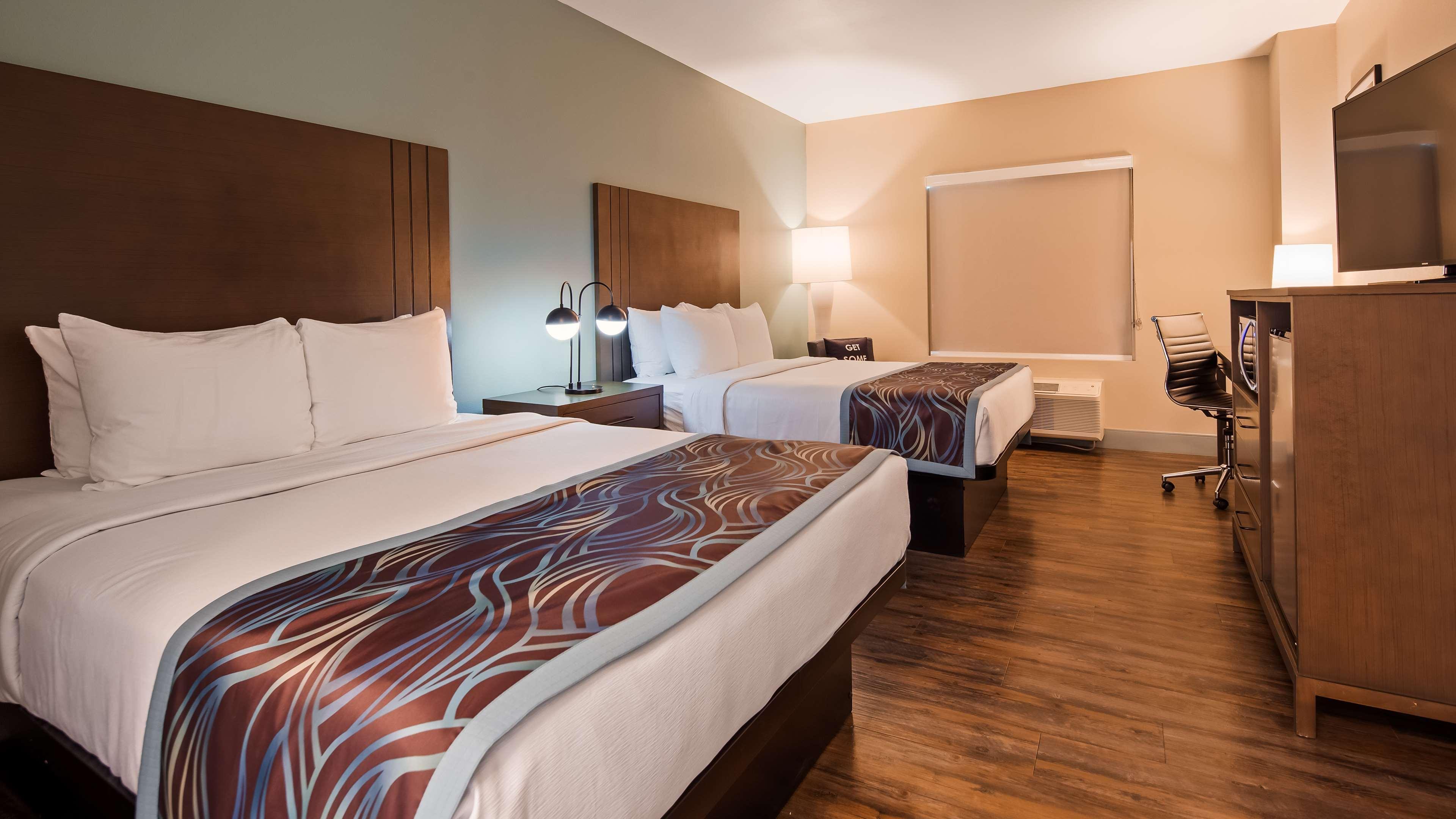 Best Western Plus New Barstow Inn & Suites Ngoại thất bức ảnh