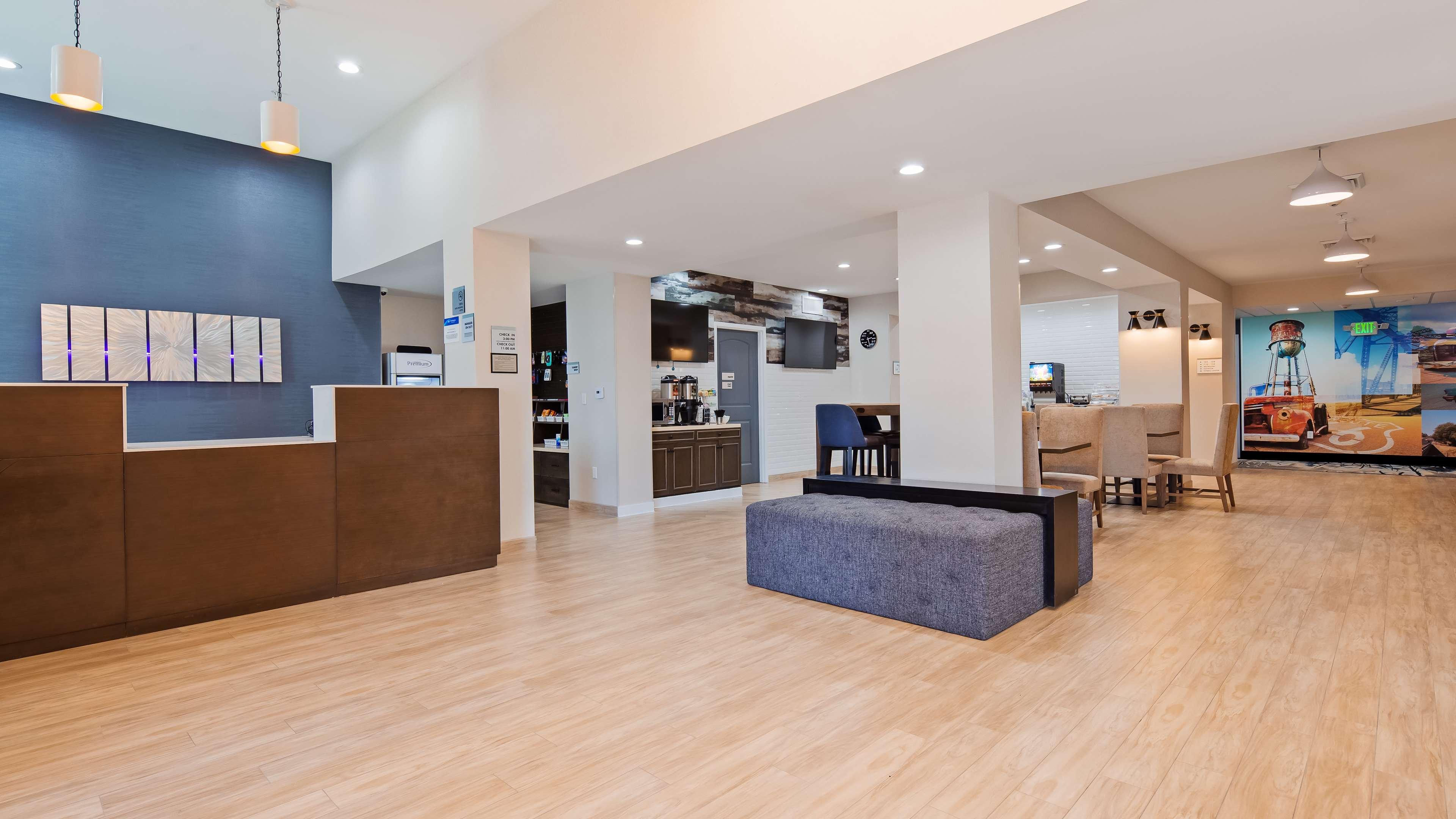 Best Western Plus New Barstow Inn & Suites Ngoại thất bức ảnh