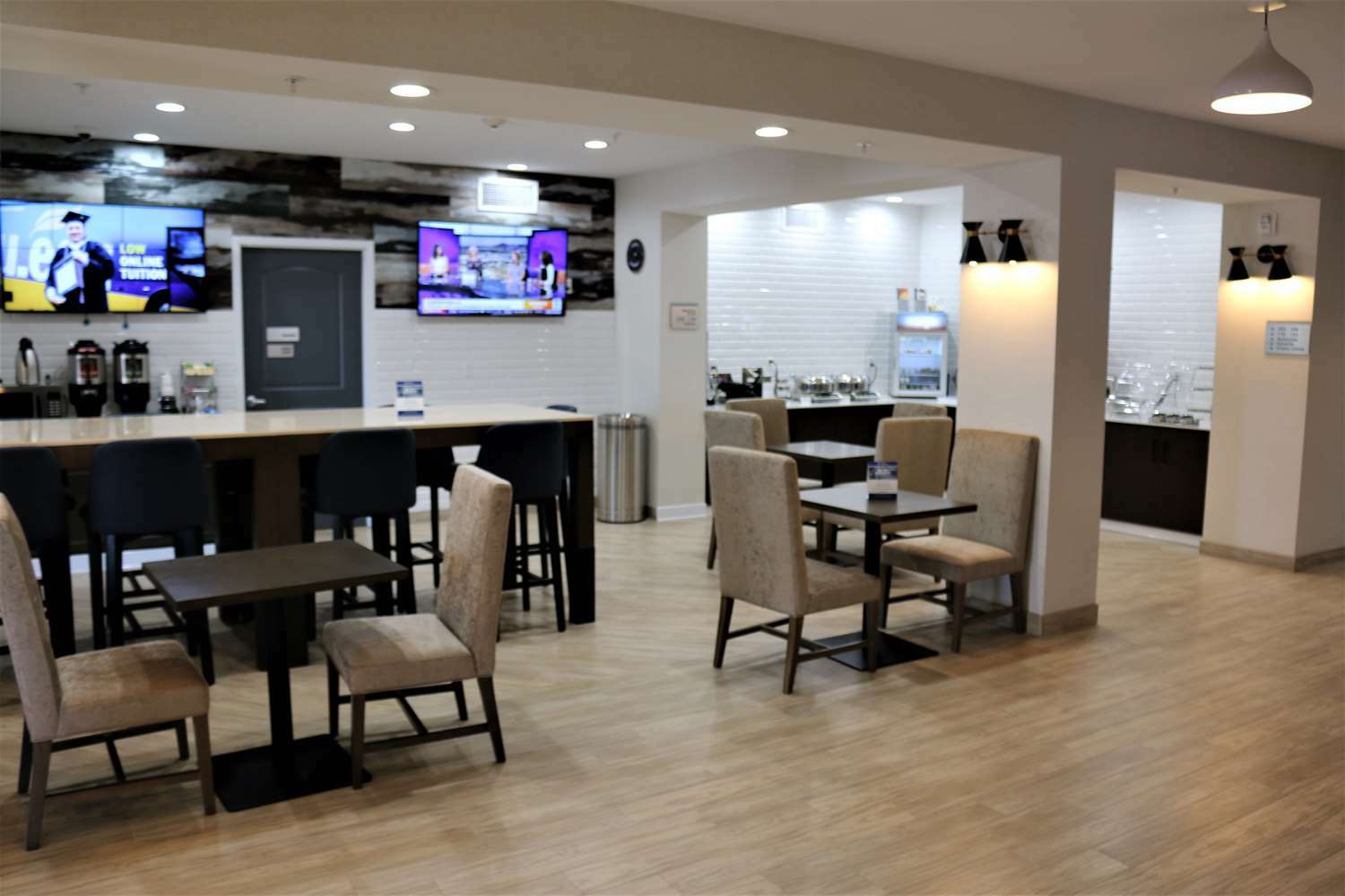 Best Western Plus New Barstow Inn & Suites Ngoại thất bức ảnh